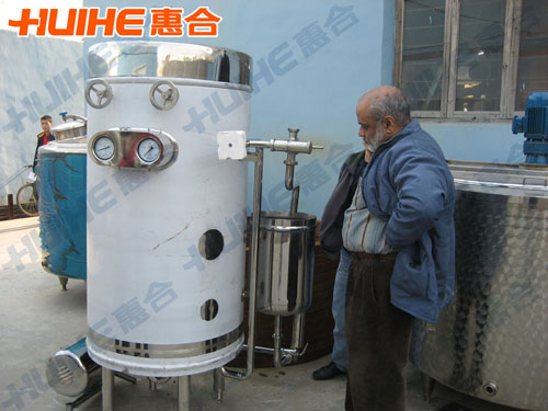 巴基斯坦驗貨UHT超高溫瞬時滅菌機圖2