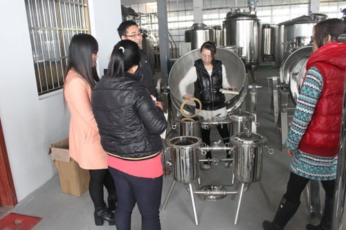 雙聯過濾器培訓現場圖