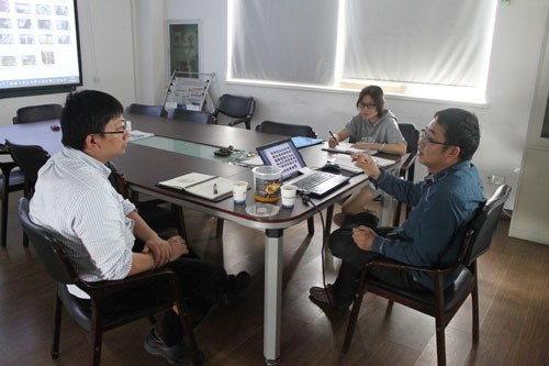 惠合與蘇州客戶(hù)爆爆蛋生產(chǎn)線(xiàn)洽談圖1